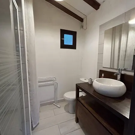 Mini-villa A 1 Minute De La De Santa Giulia Willa