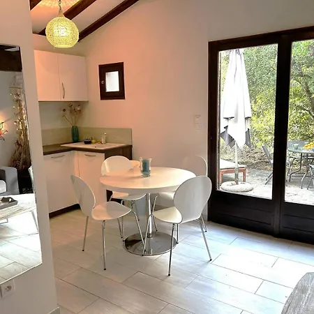 Mini-villa A 1 Minute De La De Santa Giulia * Porto-Vecchio (Corsica)